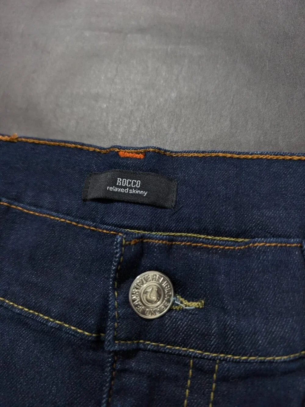 Originals By True Religion Men's Rocco Relaxed Skinny Jeans Size 40x32 Rare